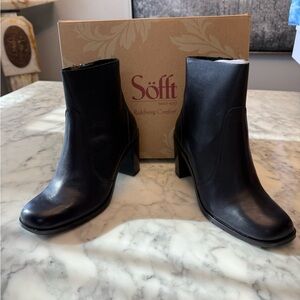 Sofft Black Leather Heeled Boots